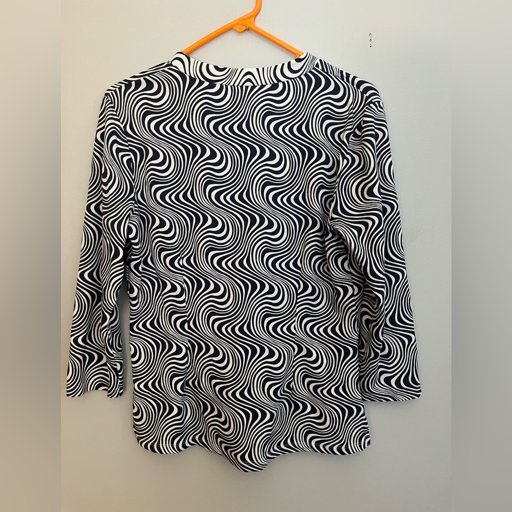 J McLaughlin Size‎ Medium Catalina Knit  Top - Picture 2 of 3